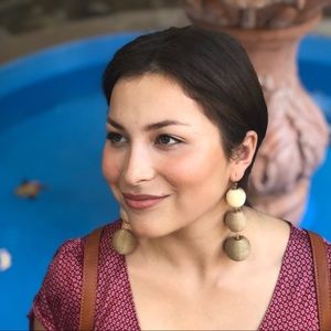 Meet your Posher, Catherine